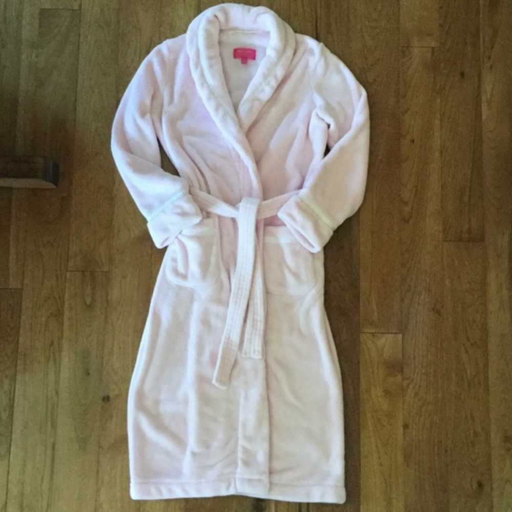 VS PINK Fluffy Robe LIKE new